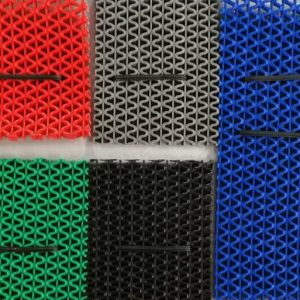 Rubber anti slip mat for wet area in the color of red, grey, blue, green and black